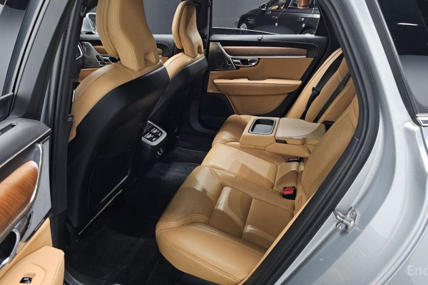 2019 Volvo S90 с пробегом 96 345 км