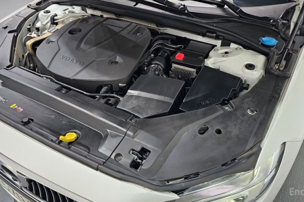 2019 Volvo S90 с пробегом 56 295 км