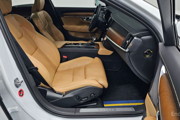 2019 Volvo S90 с пробегом 56 295 км
