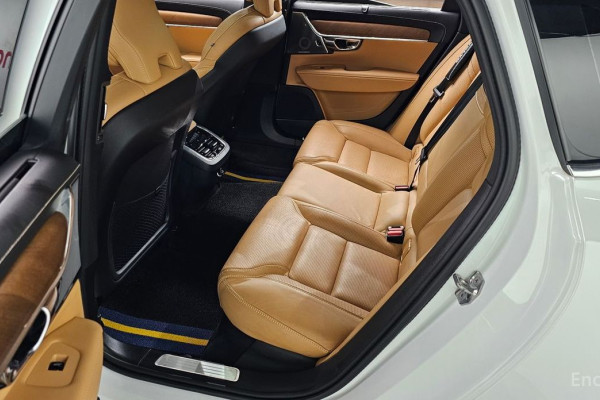 2019 Volvo S90 с пробегом 56 295 км