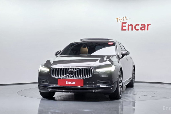 2023 Volvo S90 с пробегом 54 784 км