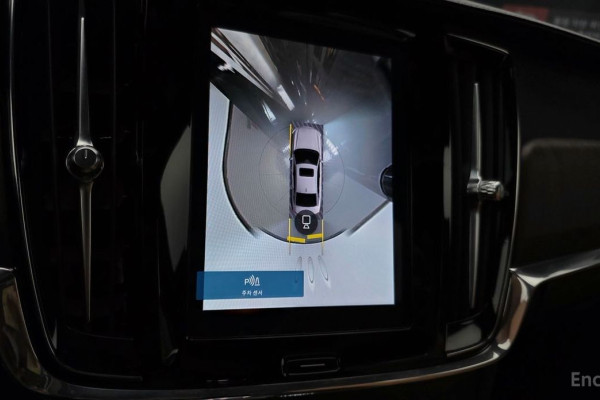 2023 Volvo S90 с пробегом 54 784 км