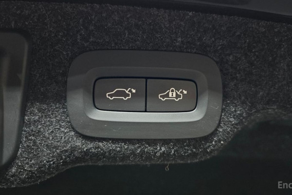 2021 Volvo S90 с пробегом 60 671 км