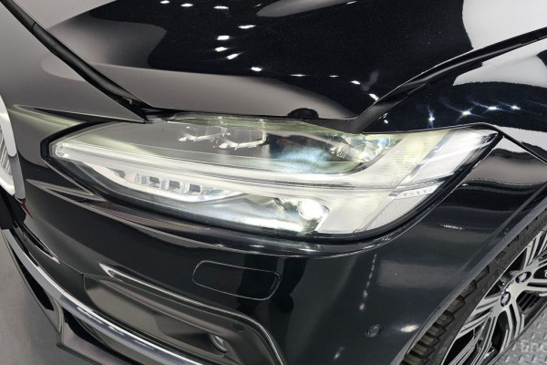 2021 Volvo S90 с пробегом 60 671 км