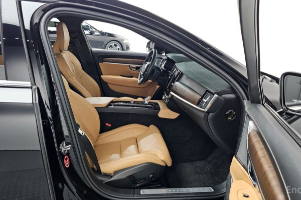 2021 Volvo S90 с пробегом 60 671 км