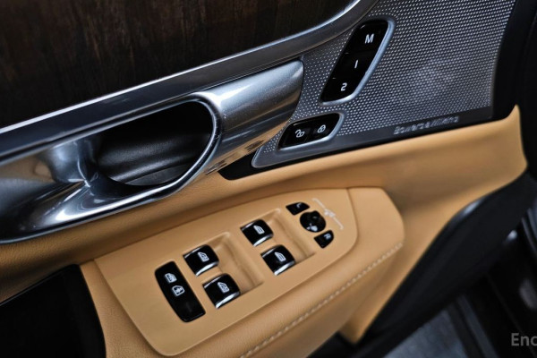 2021 Volvo S90 с пробегом 60 671 км