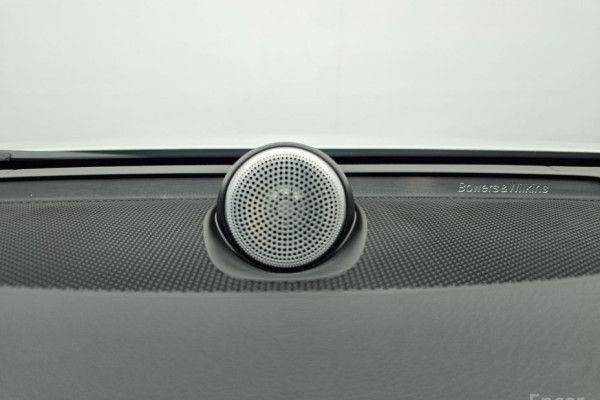 2024 Volvo S90 с пробегом 17 878 км