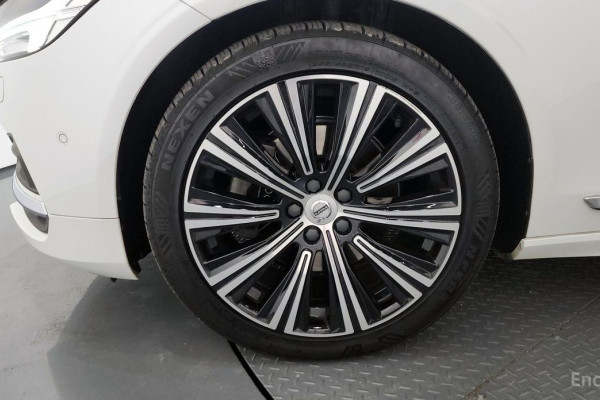 2021 Volvo S90 с пробегом 76 731 км