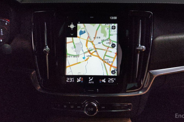 2021 Volvo S90 с пробегом 76 731 км