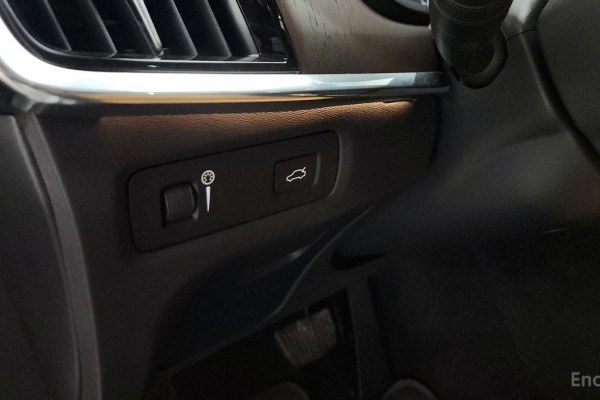 2021 Volvo S90 с пробегом 76 731 км