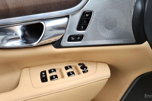 2021 Volvo S90 с пробегом 76 731 км