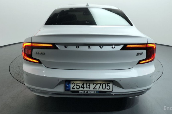 2021 Volvo S90 с пробегом 76 731 км