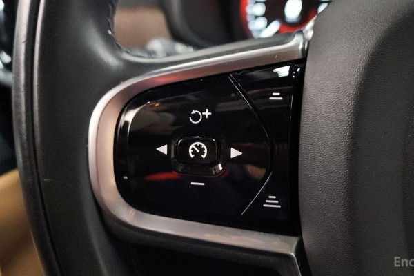 2021 Volvo S90 с пробегом 76 731 км