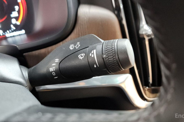 2021 Volvo S90 с пробегом 76 731 км