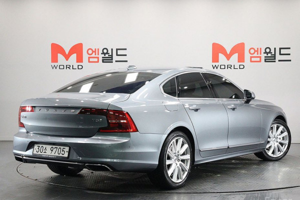 2019 Volvo S90 с пробегом 43 510 км