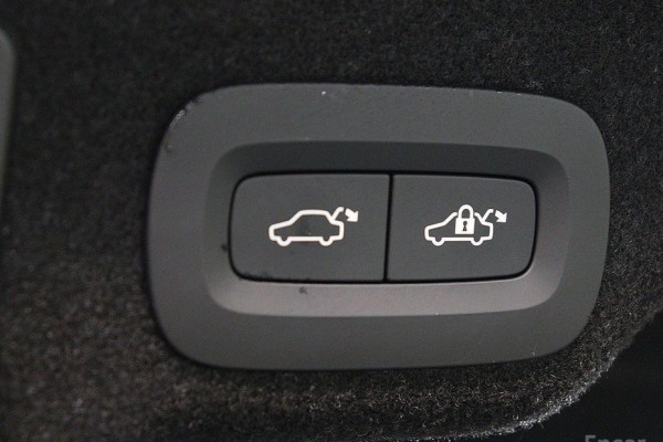 2019 Volvo S90 с пробегом 43 510 км