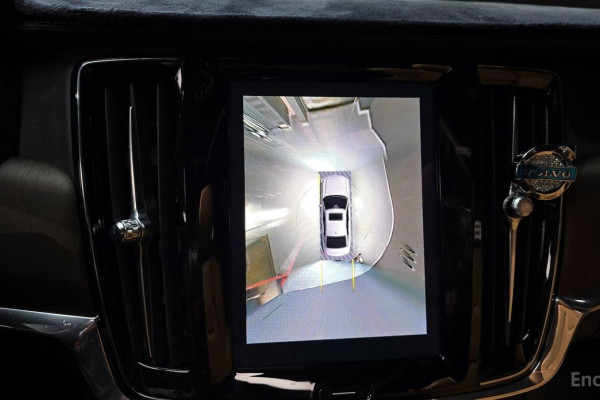 2023 Volvo S90 с пробегом 37 531 км