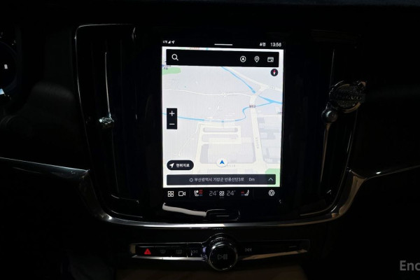 2023 Volvo S90 с пробегом 37 531 км