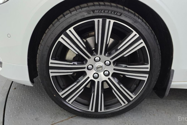 2021 Volvo S90 с пробегом 47 993 км