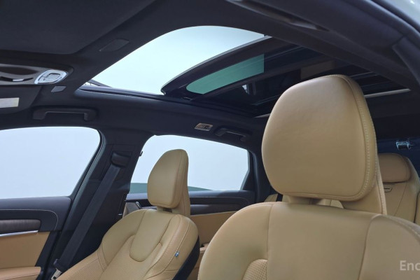2021 Volvo S90 с пробегом 47 993 км