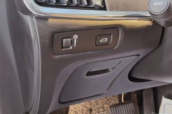 2022 Volvo S90 с пробегом 20 372 км