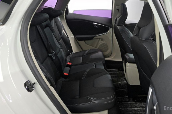 2013 Volvo V40 с пробегом 279 246 км