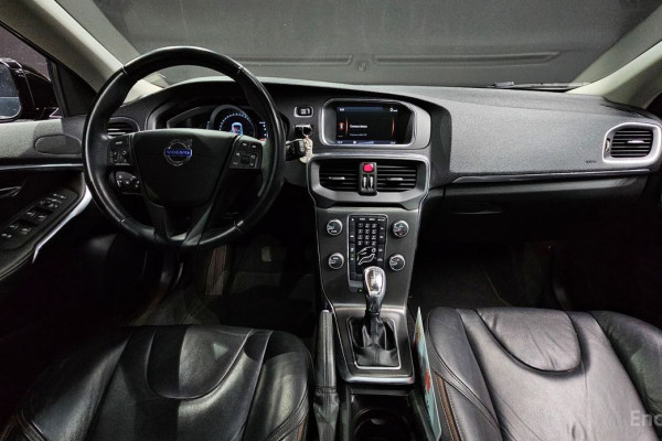 2013 Volvo V40 с пробегом 112 468 км