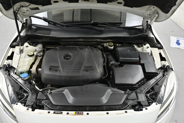 2017 Volvo V40 с пробегом 99 236 км