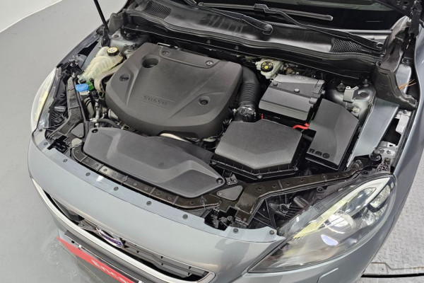 2016 Volvo V40 с пробегом 53 380 км