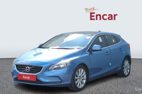 2014 Volvo V40 с пробегом 106 061 км