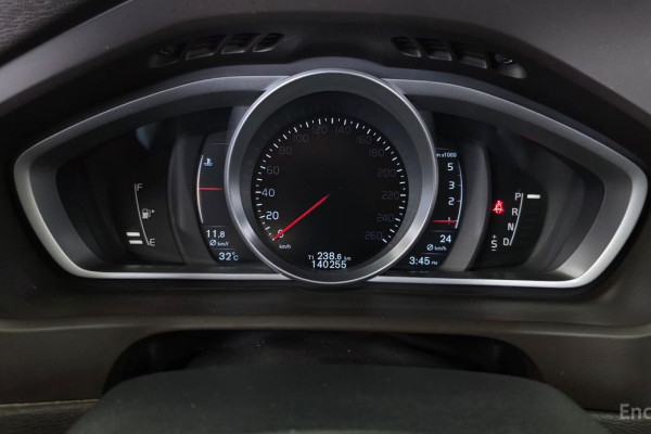 2016 Volvo V40 с пробегом 140 255 км