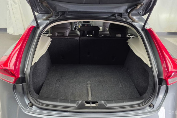 2016 Volvo V40 с пробегом 140 255 км