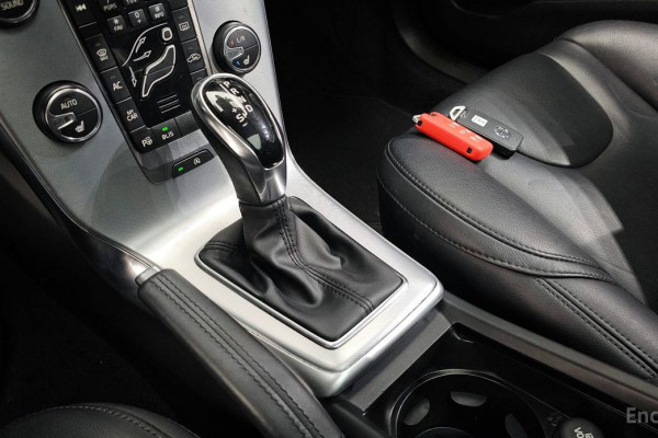 2018 Volvo V40 с пробегом 62 973 км