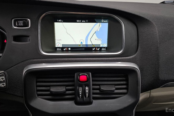 2016 Volvo V40 с пробегом 86 664 км