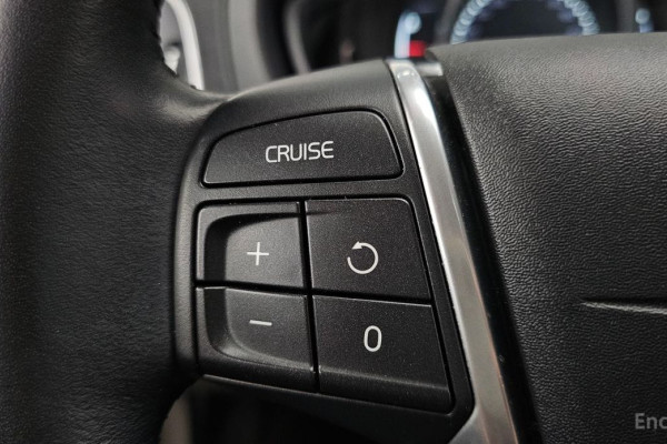 2016 Volvo V40 с пробегом 86 664 км