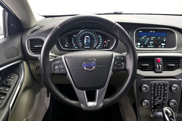 2015 Volvo V40 с пробегом 161 969 км