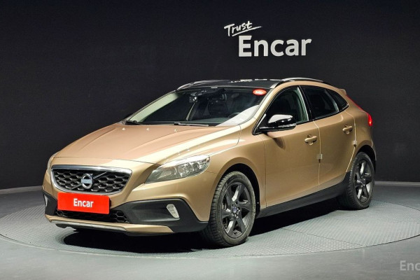 2013 Volvo V40 с пробегом 112 468 км