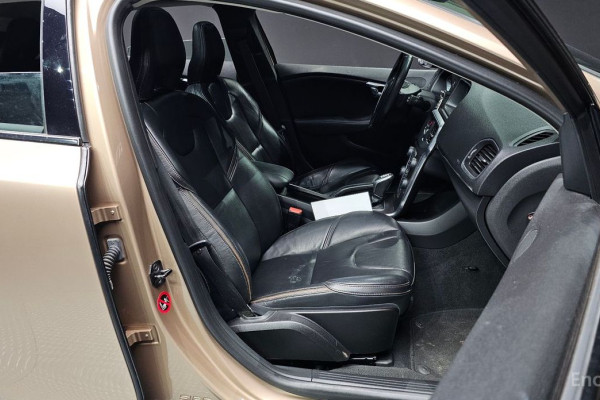 2013 Volvo V40 с пробегом 112 468 км