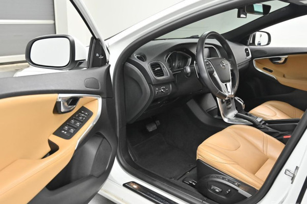 2017 Volvo V40 с пробегом 99 236 км