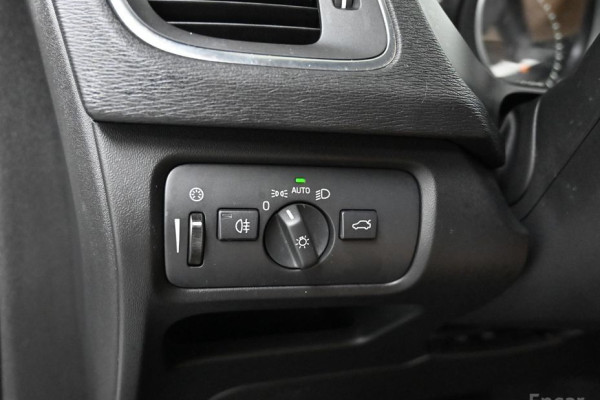 2017 Volvo V40 с пробегом 99 236 км