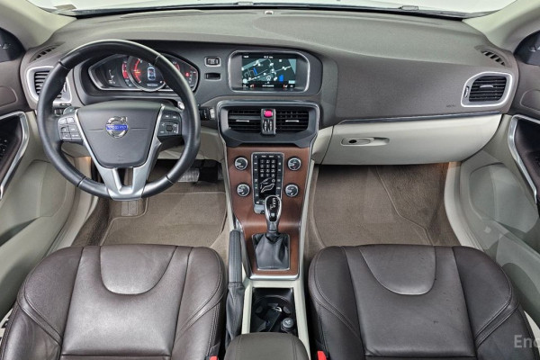 2016 Volvo V40 с пробегом 53 380 км