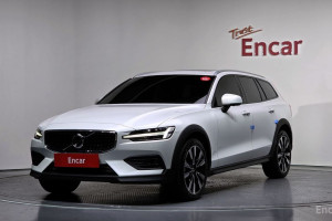 Volvo V60 Cross Country