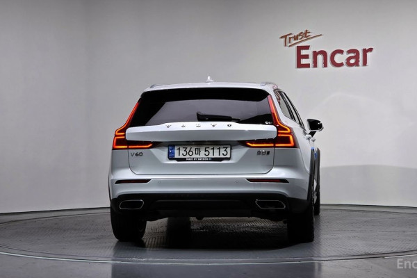 2022 Volvo V60 Cross Country с пробегом 36 152 км