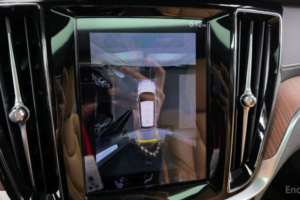 2022 Volvo V60 Cross Country с пробегом 36 152 км