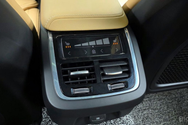 2022 Volvo V60 Cross Country с пробегом 36 152 км