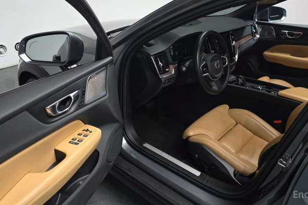 2021 Volvo V60 Cross Country с пробегом 72 371 км