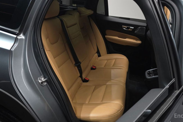 2021 Volvo V60 Cross Country с пробегом 72 371 км