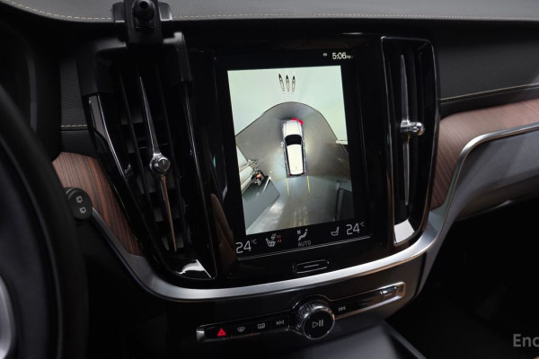 2021 Volvo V60 Cross Country с пробегом 72 371 км