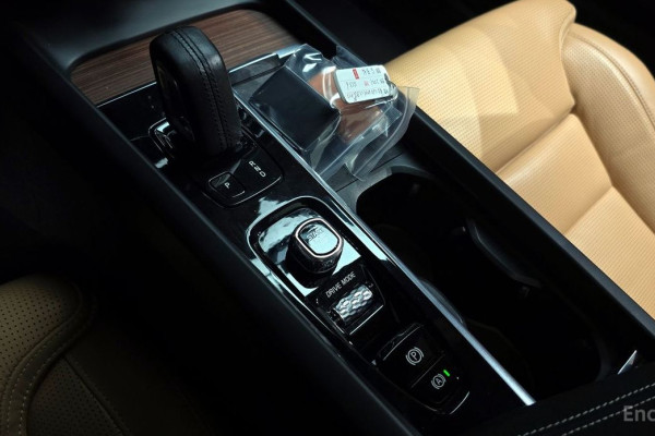 2021 Volvo V60 Cross Country с пробегом 66 212 км