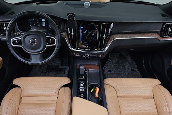 2021 Volvo V60 Cross Country с пробегом 48 804 км